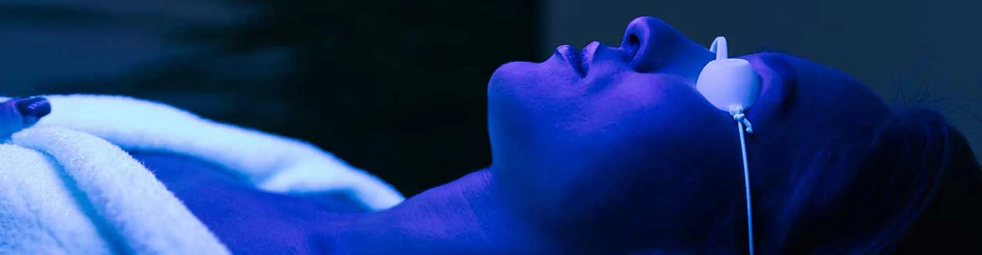 Vitiligo Tedavisinde Fototerapi Etkili mi? Bilimsel Temelli Kapsamlı Bir Değerlendirme